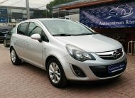 OPEL CORSA D 1.4 Cosmo 139.000km! DIGIT KLÍMA. TEMPOMAT. FÉLBŐR BELSŐ. PARKRADAR