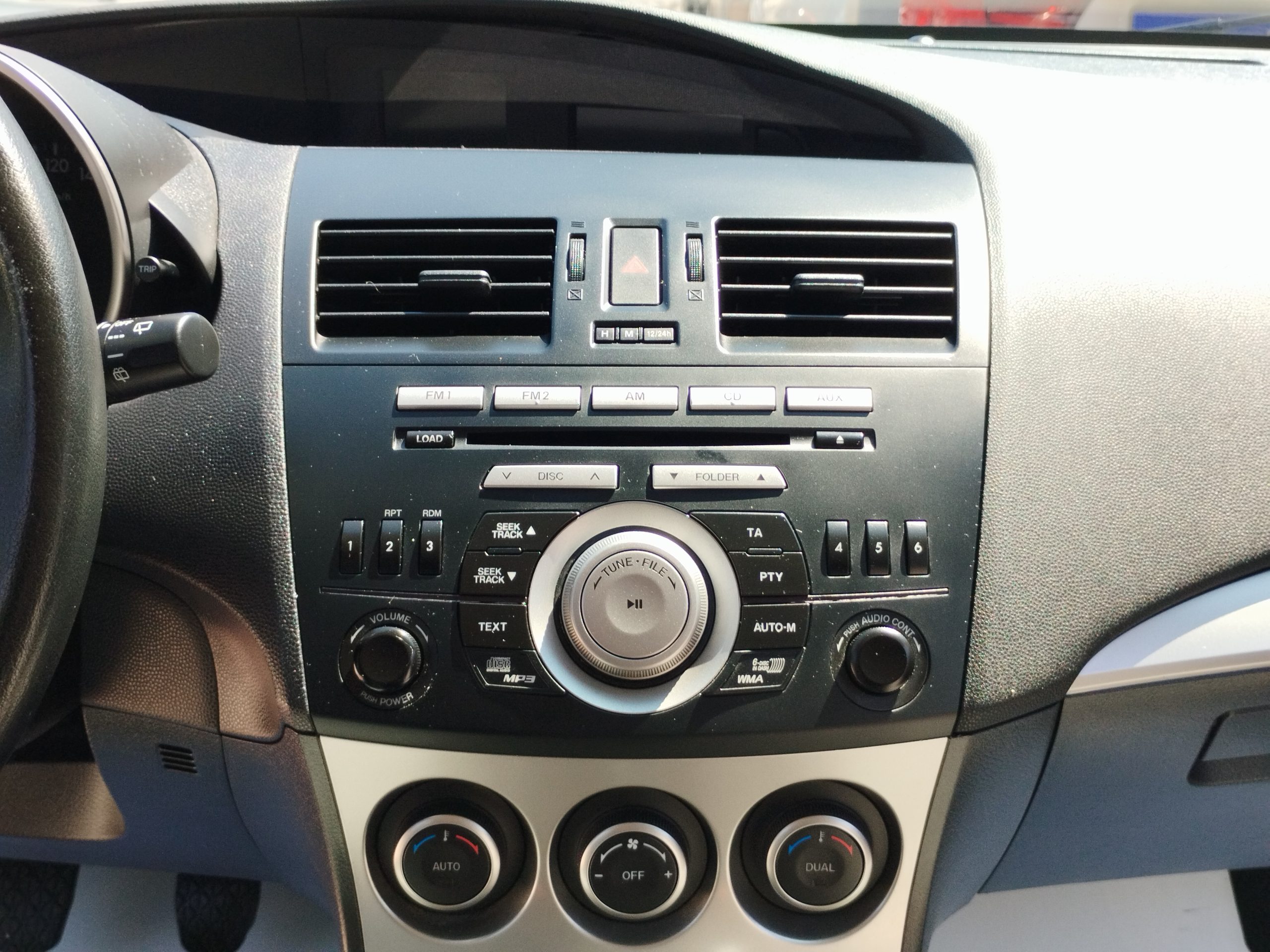 MAZDA 3 Sport 1.6 TX Plus (EURO5) 2. Tulaj. TEMPOMAT. PARKRADAR. BOSE HIFI. ÜLÉSFŰTÉS. SZÉLVÉDŐFŰTÉS