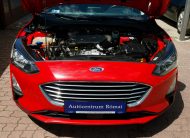 FORD FOCUS 1.5 EcoBlue Titanium MO.-i. 2. Tulaj. Szrvizkönyv! TEMPOMAT. NAVIGÁCIÓ. LED. KAMERA