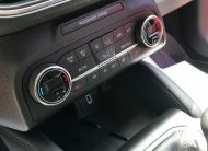 FORD FOCUS 1.5 EcoBlue Titanium MO.-i. 2. Tulaj. Szrvizkönyv! TEMPOMAT. NAVIGÁCIÓ. LED. KAMERA