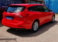 FORD FOCUS 1.5 EcoBlue Titanium MO.-i. 2. Tulaj. Szrvizkönyv! TEMPOMAT. NAVIGÁCIÓ. LED. KAMERA