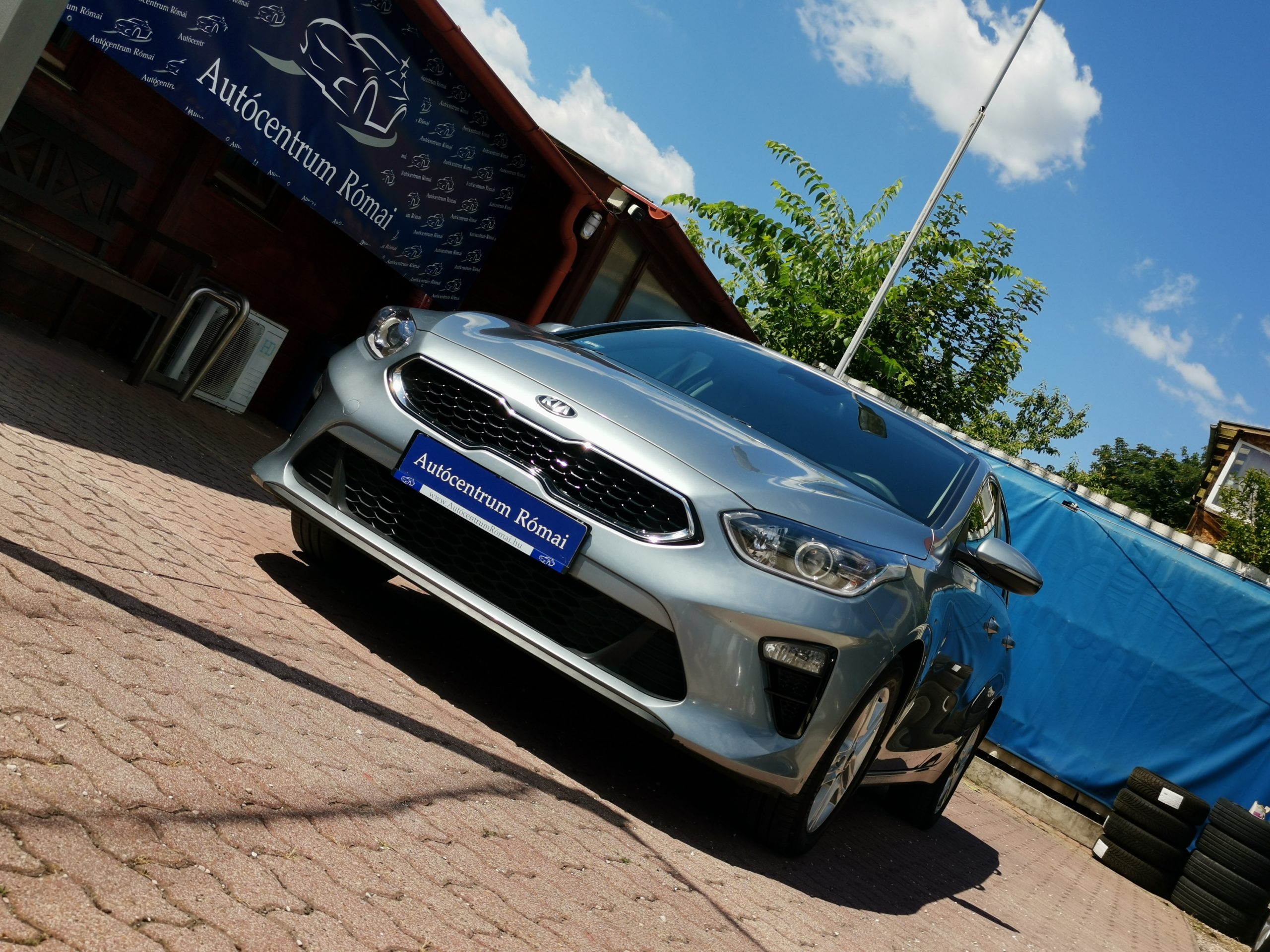 KIA CEE'D Ceed 1.6 CRDi HP Gold MO.-i. 1. Tulaj. Szervizkönyv! ÁFÁ-s! TEMPOMAT. KAMERA. PARKRADAR. ÜLÉSFŰTÉS