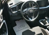 KIA CEE'D Ceed 1.6 CRDi HP Gold MO.-i. 1. Tulaj. Szervizkönyv! ÁFÁ-s! TEMPOMAT. KAMERA. PARKRADAR. ÜLÉSFŰTÉS
