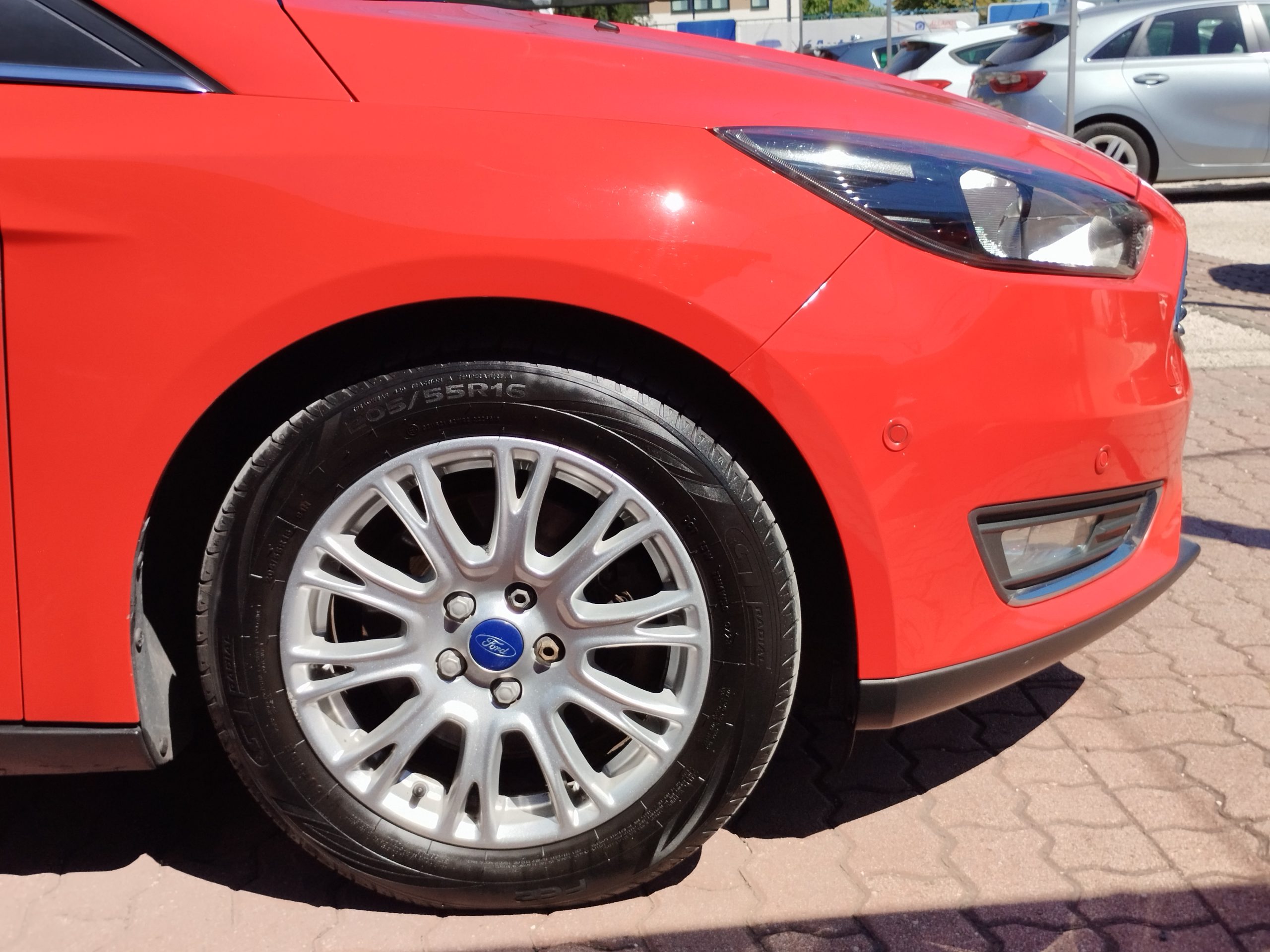 FORD FOCUS 1.5 EcoBoost Titanium S S Szervizkönyv! FÉLBŐR BELSŐ. NAVIGÁCIÓ. KAMERA. TEMPOMAT