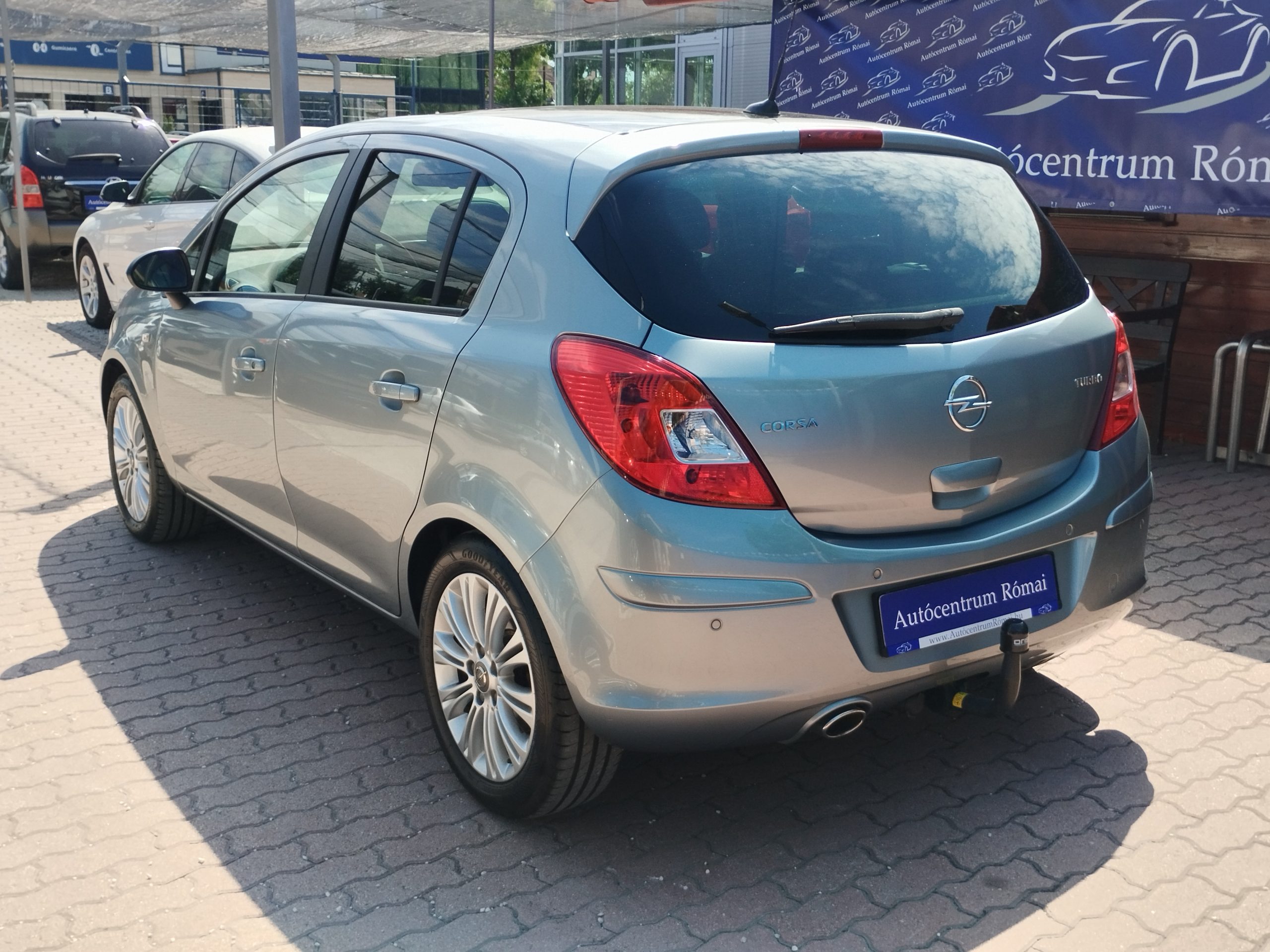 OPEL CORSA D 1.4 T Cosmo Start-Stop 2. Tulaj. 120LE. PANORÁMA TETŐ. NAVIGÁCIÓ. FÉLBŐR BELSŐ. TEMPOMAT
