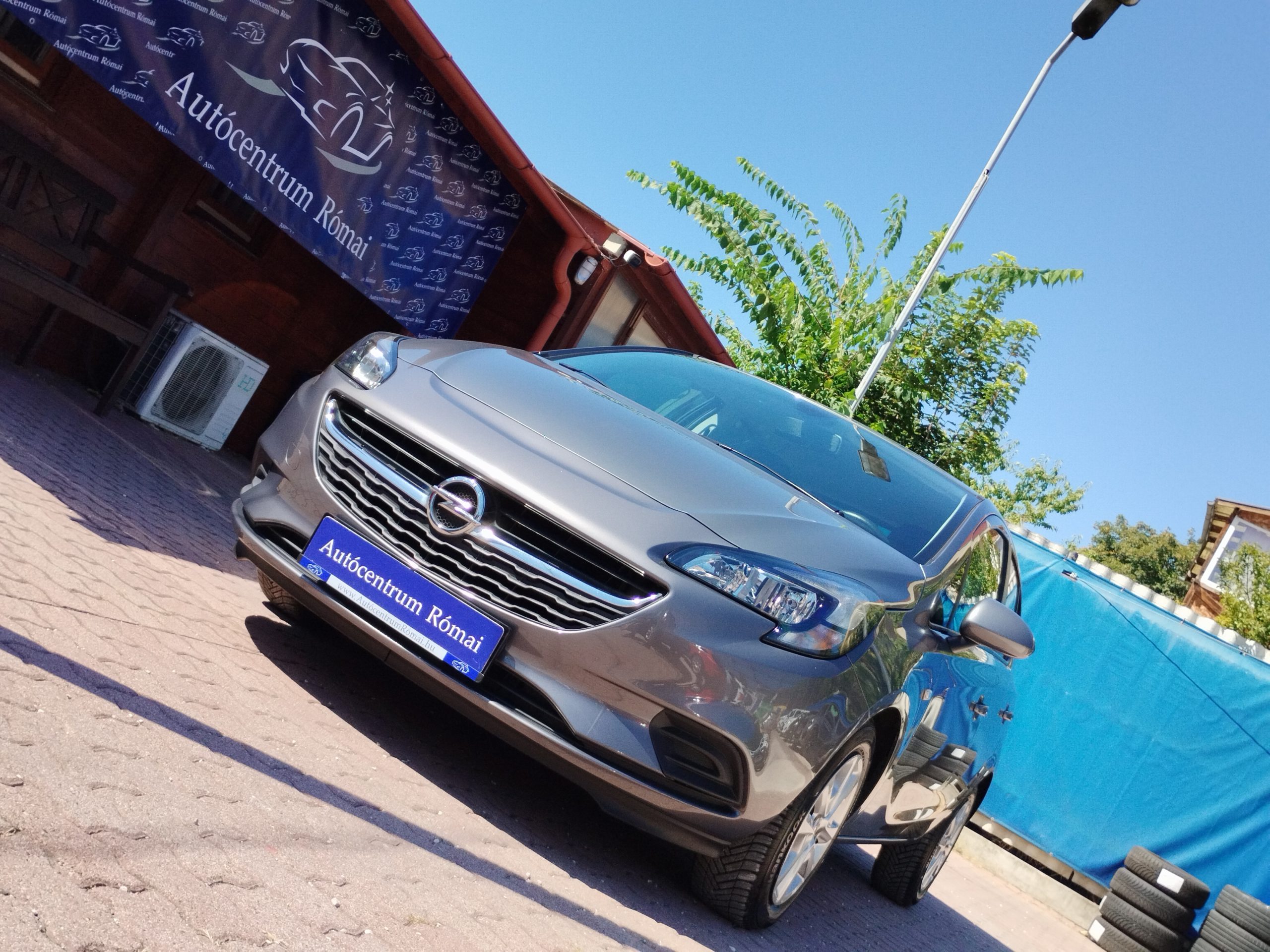 OPEL CORSA E 1.4 Drive Start-Stop 2. Tulaj. Szervizkönyv! KLÍMA. TEMPOMAT. PARKRADAR. ÜLÉSFŰTÉS