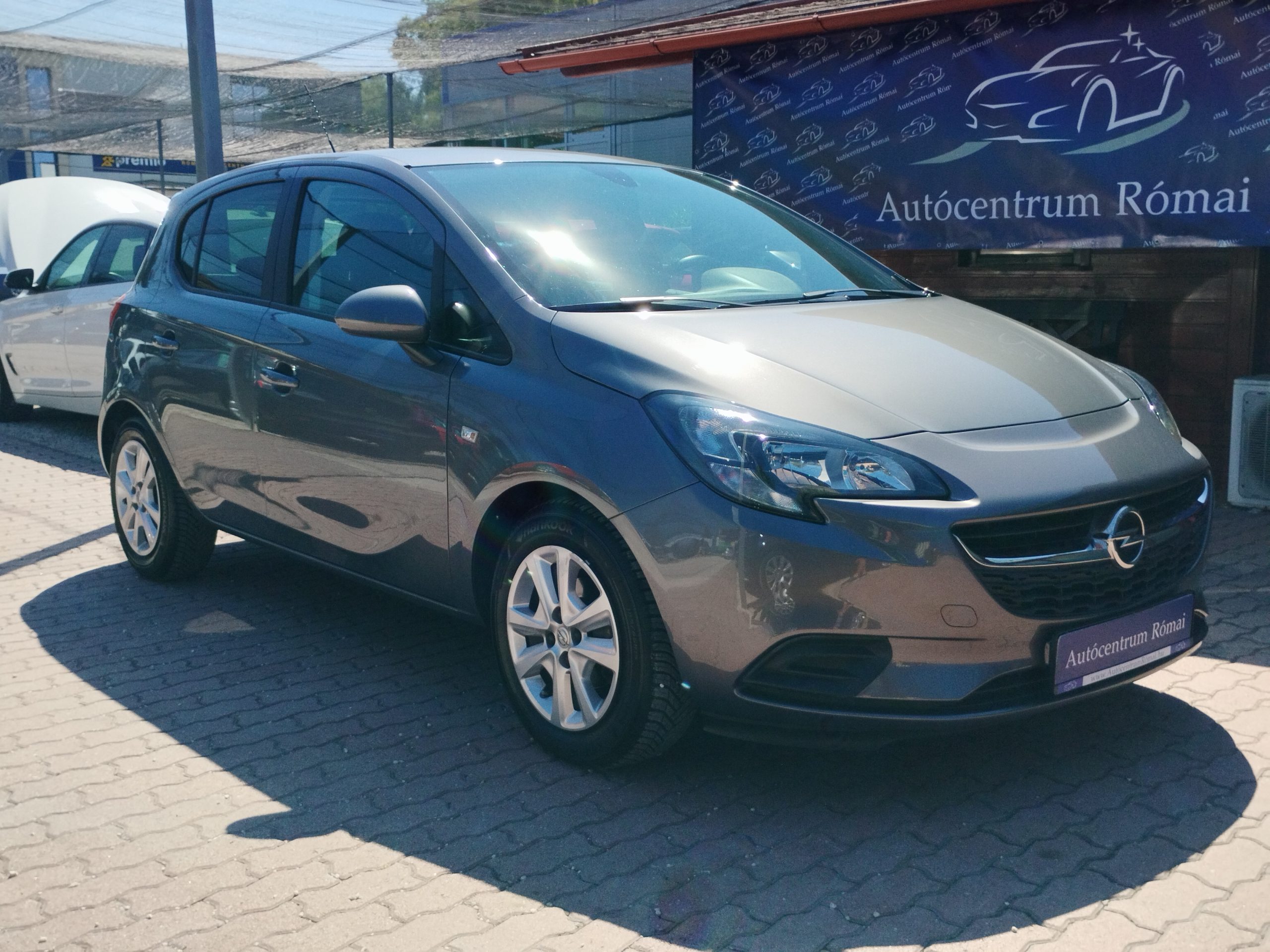 OPEL CORSA E 1.4 Drive Start-Stop 2. Tulaj. Szervizkönyv! KLÍMA. TEMPOMAT. PARKRADAR. ÜLÉSFŰTÉS
