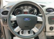 FORD FOCUS 1.6 Fresh EURO5 2. Tulaj. KLÍMA. SZÉLVÉDŐFŰTÉS. ELEKTROMOS ABLAK