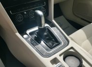 VOLKSWAGEN PASSAT VIII 2.0 TDI BMT Highline DSG MO.-i. 2 Tulaj. Szervizkönyv! PANORÁMA TETŐ. FÉLBŐR BELSŐ. KAMERA. NAVIGÁCIÓ