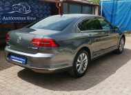 VOLKSWAGEN PASSAT VIII 2.0 TDI BMT Highline DSG MO.-i. 2 Tulaj. Szervizkönyv! PANORÁMA TETŐ. FÉLBŐR BELSŐ. KAMERA. NAVIGÁCIÓ