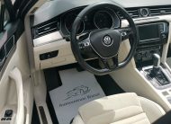 VOLKSWAGEN PASSAT VIII 2.0 TDI BMT Highline DSG MO.-i. 2 Tulaj. Szervizkönyv! PANORÁMA TETŐ. FÉLBŐR BELSŐ. KAMERA. NAVIGÁCIÓ
