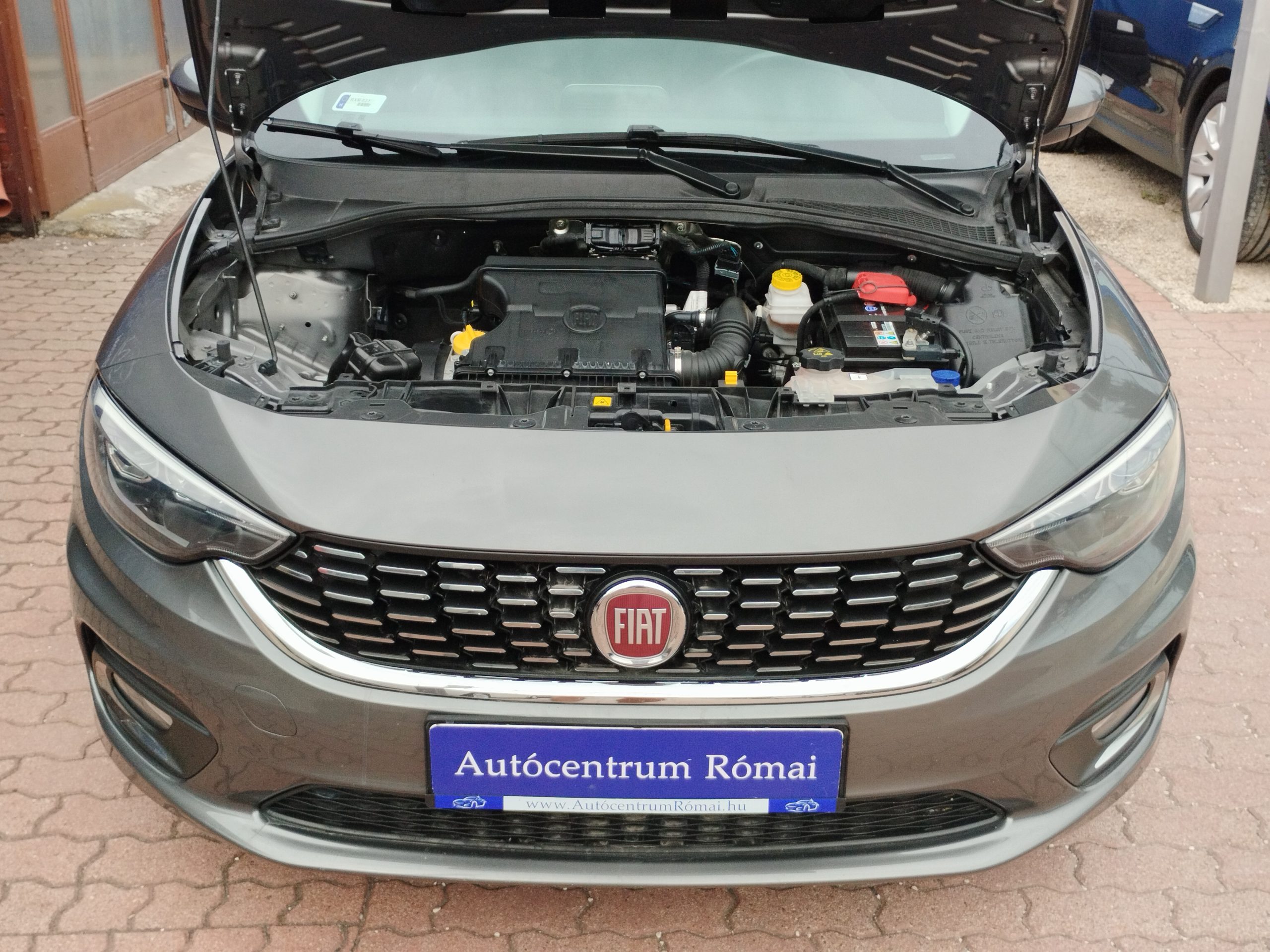 FIAT TIPO 1.4 16V Lounge MO.-i. 1. Tulaj. DIGIT KLÍMA. ÜLÉSFŰTÉS. ALUFELNI. TEMPOMAT