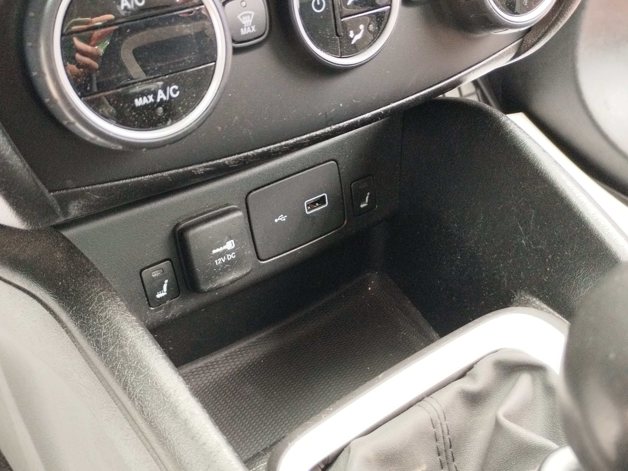 FIAT TIPO 1.4 16V Lounge MO.-i. 1. Tulaj. DIGIT KLÍMA. ÜLÉSFŰTÉS. ALUFELNI. TEMPOMAT