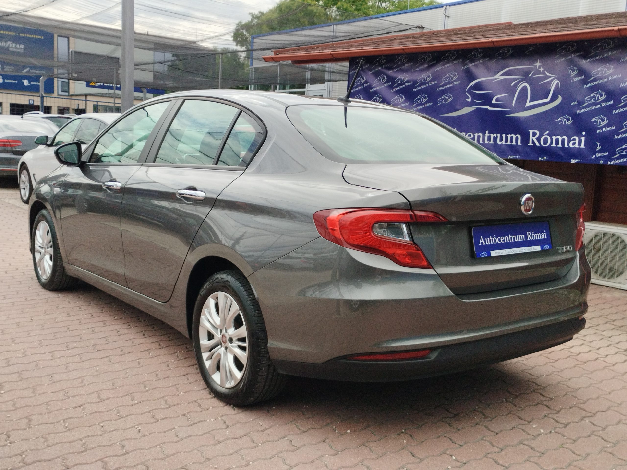 FIAT TIPO 1.4 16V Lounge MO.-i. 1. Tulaj. DIGIT KLÍMA. ÜLÉSFŰTÉS. ALUFELNI. TEMPOMAT
