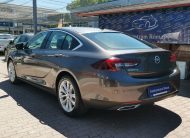 OPEL INSIGNIA Grand Sport 2.0 T Ultimate (Automata) 79.000km! MO.-i. 2. Tulaj! BŐR. LED. NAVIGÁCIÓ. TEMPOMAT. HUD