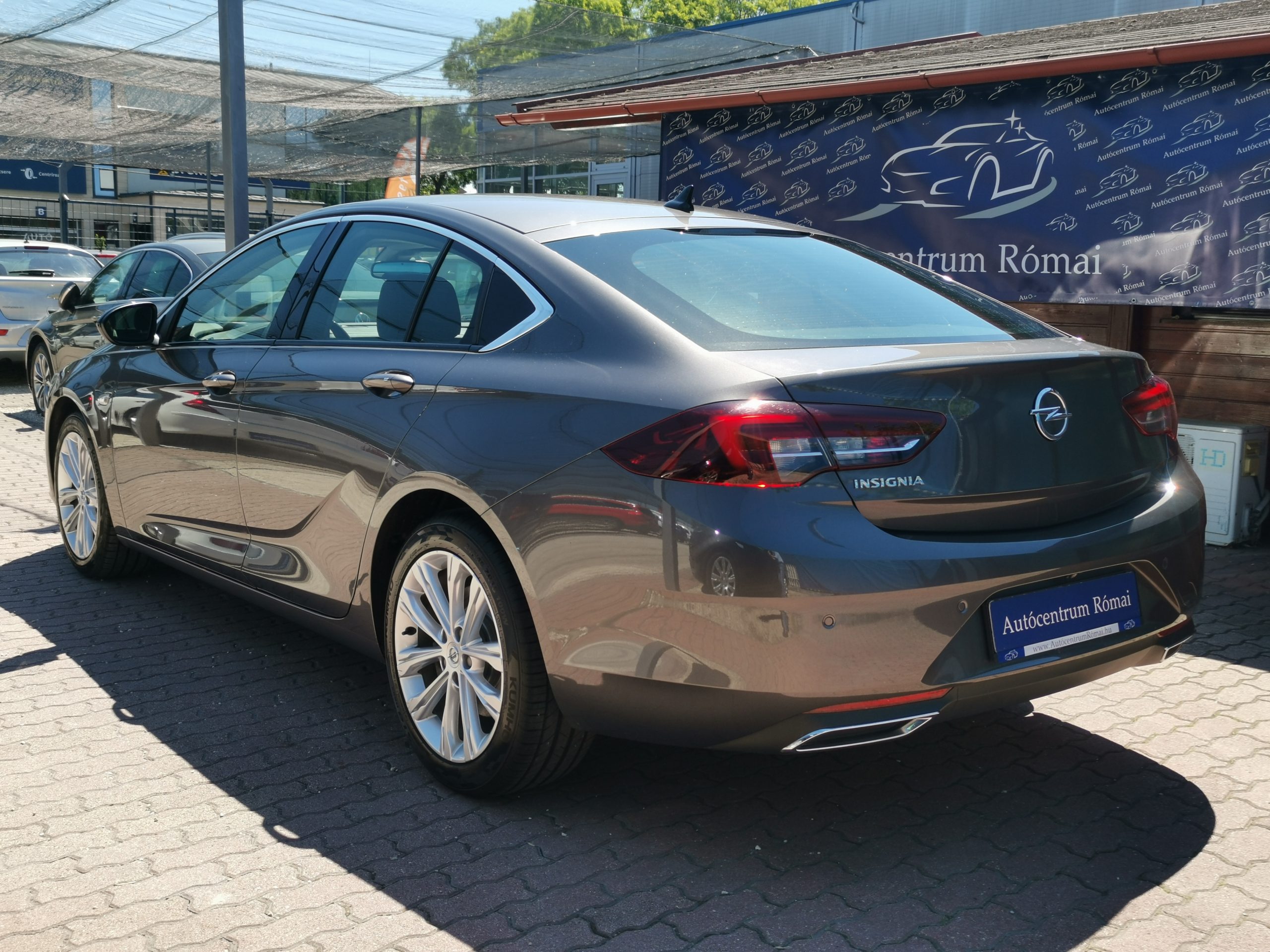 OPEL INSIGNIA Grand Sport 2.0 T Ultimate (Automata) 79.000km! MO.-i. 2. Tulaj! BŐR. LED. NAVIGÁCIÓ. TEMPOMAT. HUD
