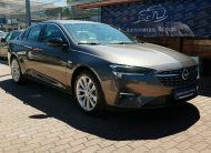 OPEL INSIGNIA Grand Sport 2.0 T Ultimate (Automata) 79.000km! MO.-i. 2. Tulaj! BŐR. LED. NAVIGÁCIÓ. TEMPOMAT. HUD