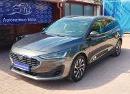 FORD FOCUS 1.5 EcoBlue Titanium (Automata) MO.-i. 2. Tulaj. Szervizkönyv! ÁFÁ-s! NAVIGÁCIÓ. TEMPOMAT. KAMERA
