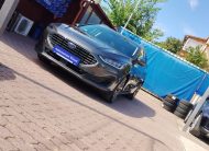 FORD FOCUS 1.5 EcoBlue Titanium (Automata) MO.-i. 2. Tulaj. Szervizkönyv! ÁFÁ-s! NAVIGÁCIÓ. TEMPOMAT. KAMERA