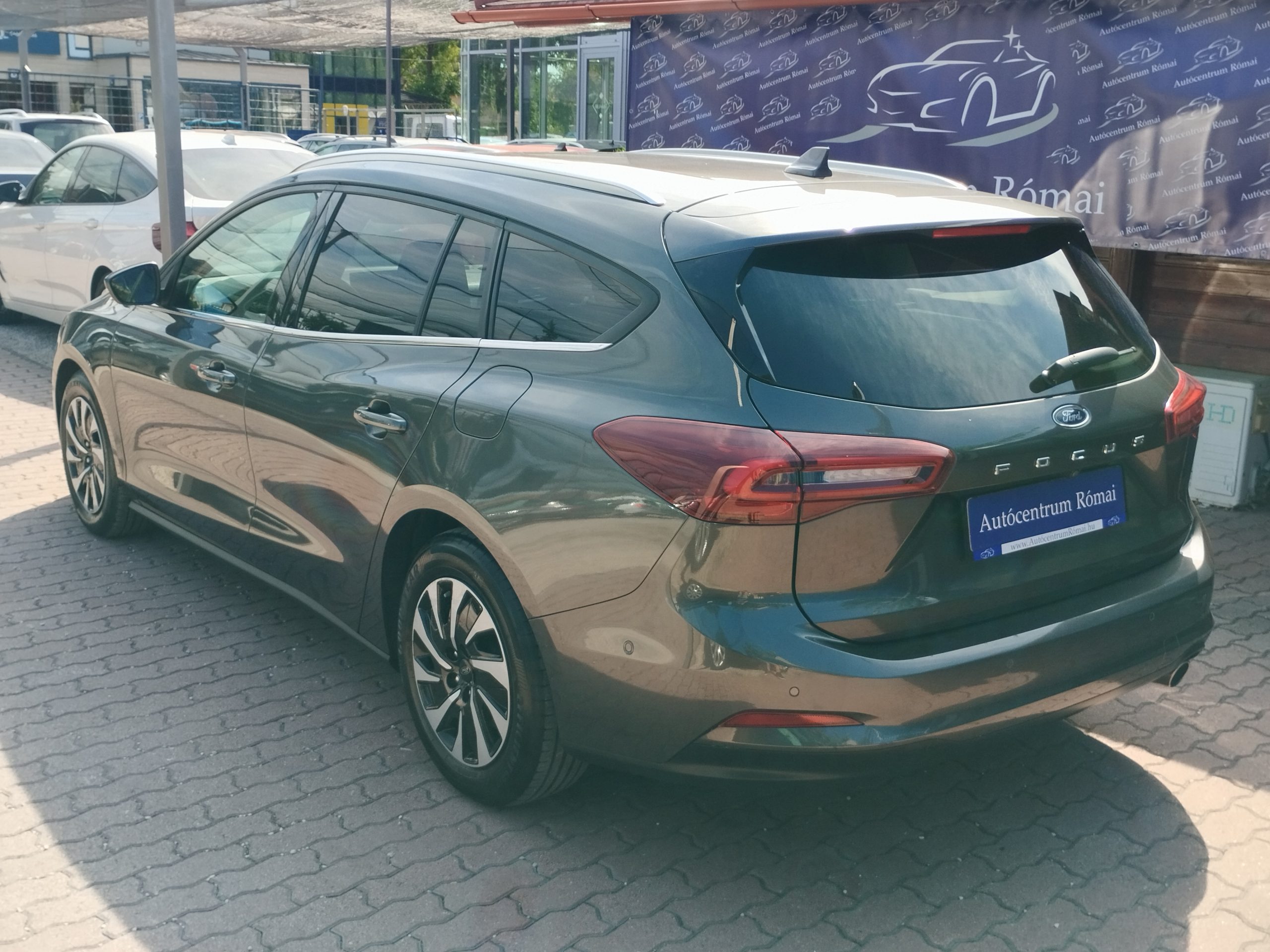 FORD FOCUS 1.5 EcoBlue Titanium (Automata) MO.-i. 2. Tulaj. Szervizkönyv! ÁFÁ-s! NAVIGÁCIÓ. TEMPOMAT. KAMERA