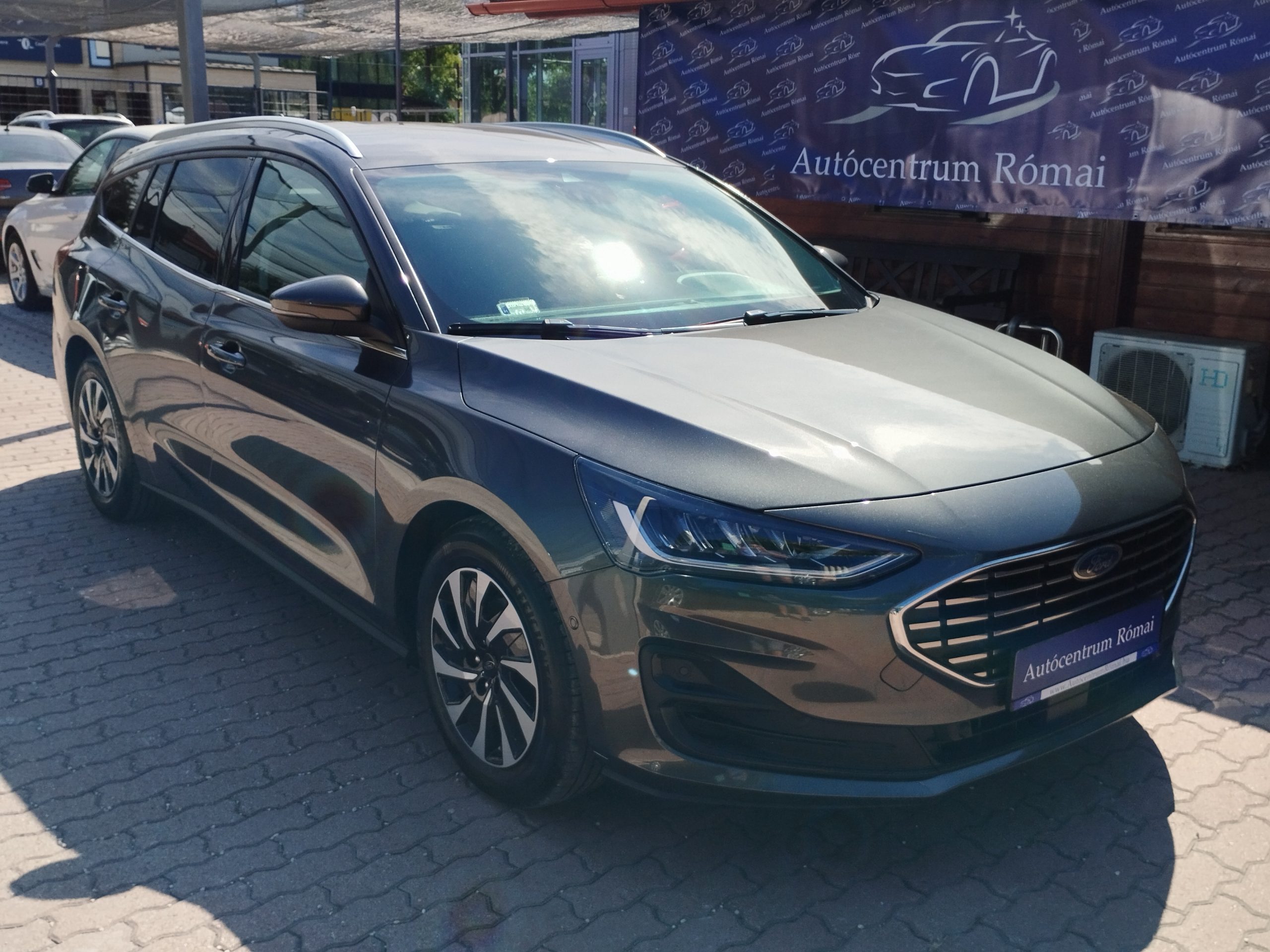 FORD FOCUS 1.5 EcoBlue Titanium (Automata) MO.-i. 2. Tulaj. Szervizkönyv! ÁFÁ-s! NAVIGÁCIÓ. TEMPOMAT. KAMERA