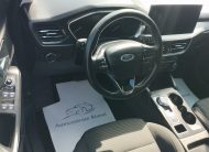 FORD FOCUS 1.5 EcoBlue Titanium (Automata) MO.-i. 2. Tulaj. Szervizkönyv! ÁFÁ-s! NAVIGÁCIÓ. TEMPOMAT. KAMERA