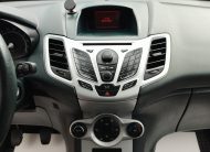 FORD FIESTA 1.25 Champions 2. Tulaj. Szervizkönyv! DIGIT KLÍMA. ÜLÉSFŰTÉS. ELEKTROMOS ABLAK. KÖDLÁMPA