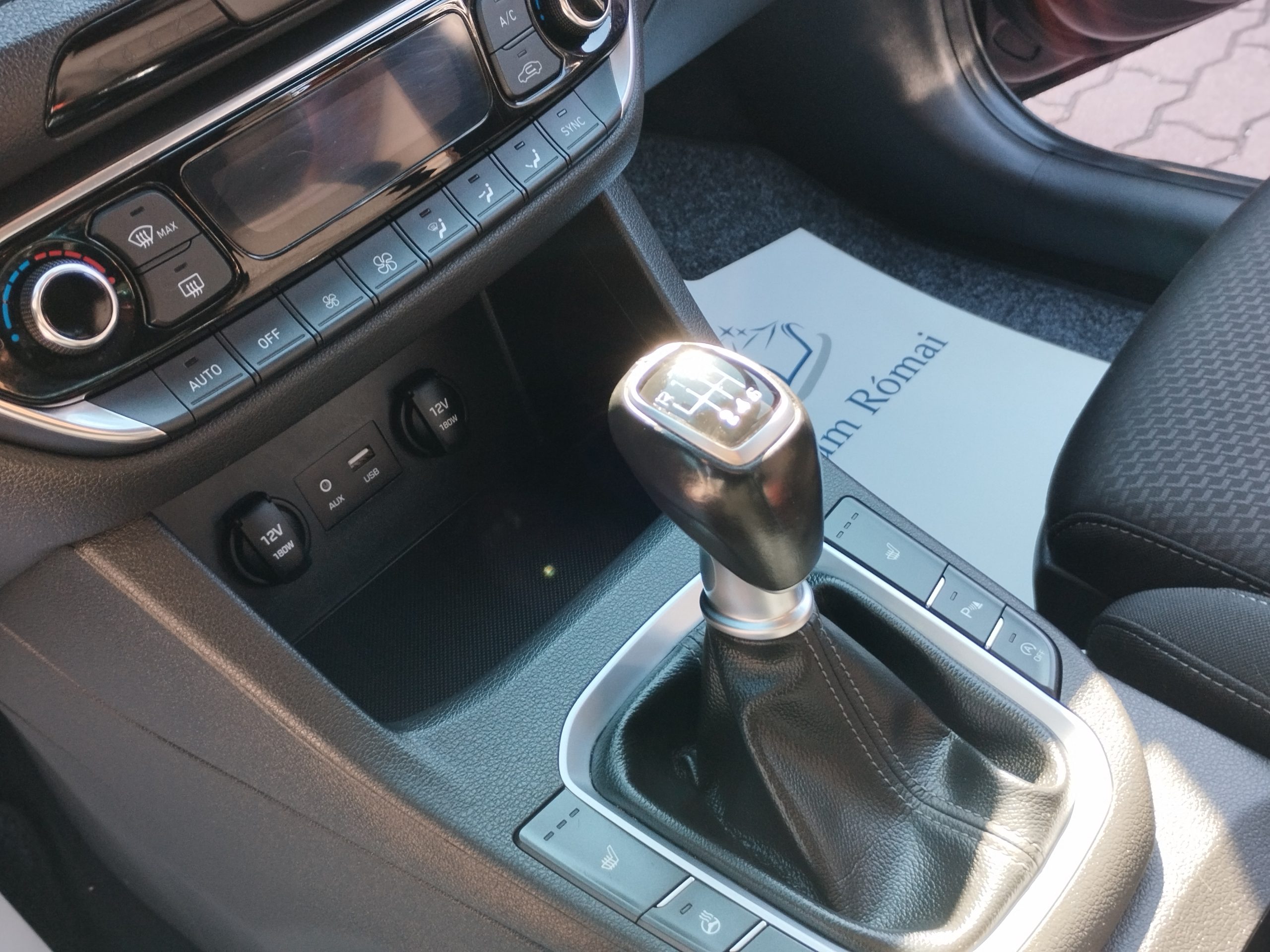 HYUNDAI I30 1.4 T-GDi GO! Plus 2. Tulaj. Szervizkönyv! NAVIGÁCIÓ. TEMPOMAT. KAMERA. ÜLÉSFŰTÉS
