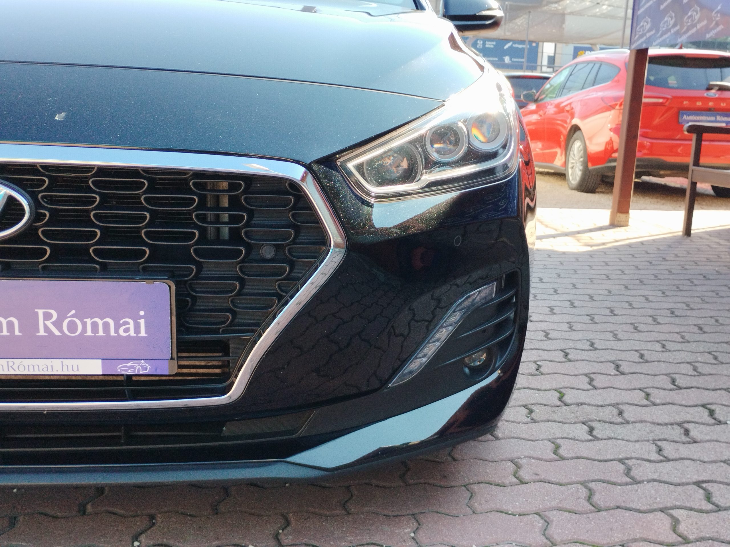 HYUNDAI I30 1.4 T-GDi GO! Plus 2. Tulaj. Szervizkönyv! NAVIGÁCIÓ. TEMPOMAT. KAMERA. ÜLÉSFŰTÉS
