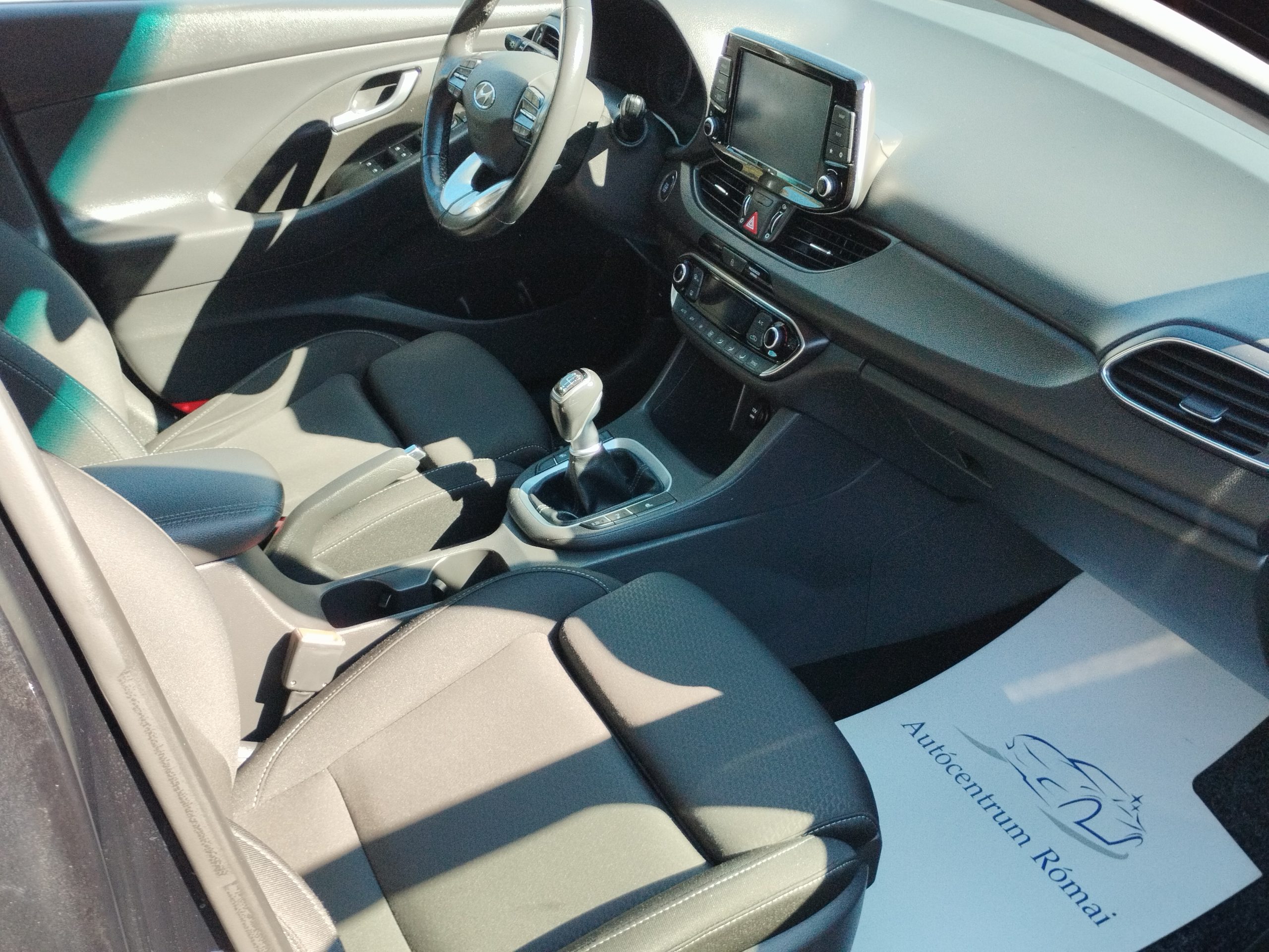 HYUNDAI I30 1.4 T-GDi GO! Plus 2. Tulaj. Szervizkönyv! NAVIGÁCIÓ. TEMPOMAT. KAMERA. ÜLÉSFŰTÉS