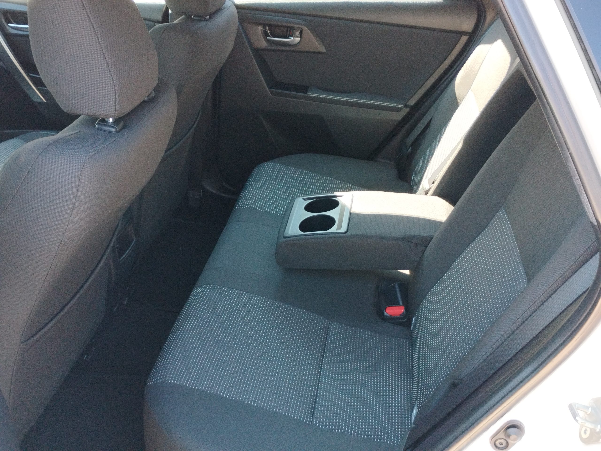TOYOTA AURIS 1.6 Limited 1. Tulaj. 130.000km! TEMPOMAT. KAMERA. PARKRADAR. ALUFELNI