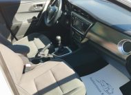 TOYOTA AURIS 1.6 Limited 1. Tulaj. 130.000km! TEMPOMAT. KAMERA. PARKRADAR. ALUFELNI