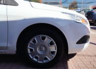 FORD FOCUS 1.6 Fresh EURO5 2. Tulaj. KLÍMA. VONÓHOROG. SZÉLVÉDŐFŰTÉS. ELEKTROMOS ABLAK