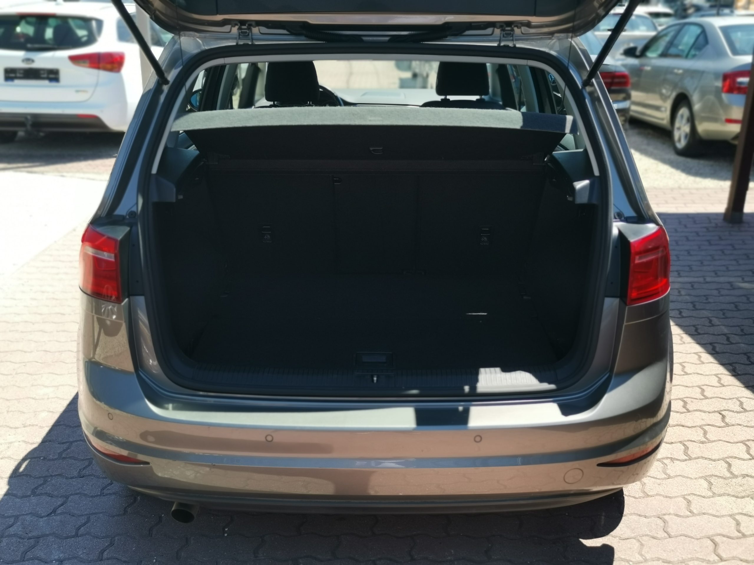 VOLKSWAGEN GOLF SPORTSVAN 1.2 TSI BMT Trendline DIGIT KLÍMA. ÜLÉSFŰTÉS. PARKRADAR