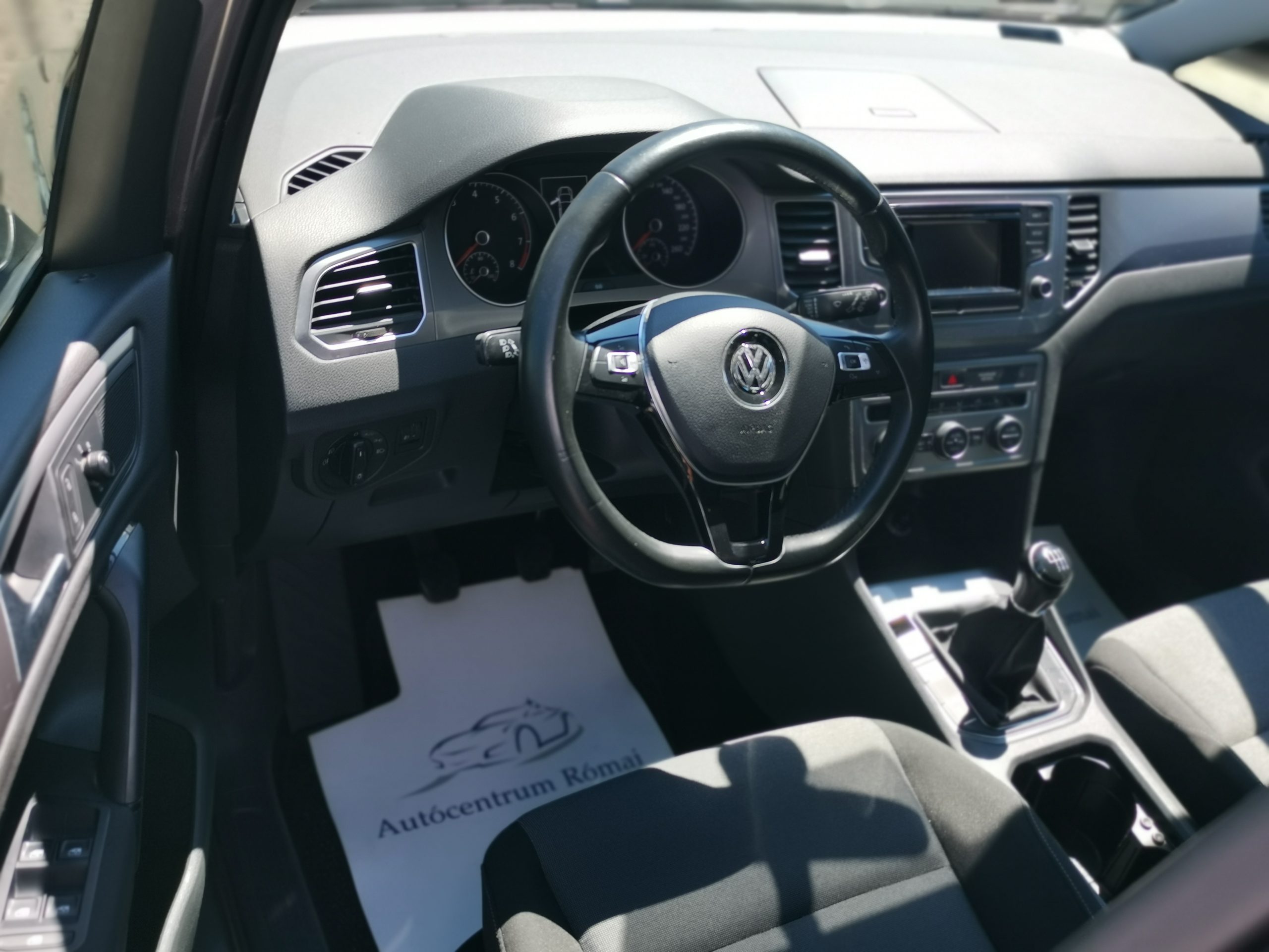 VOLKSWAGEN GOLF SPORTSVAN 1.2 TSI BMT Trendline DIGIT KLÍMA. ÜLÉSFŰTÉS. PARKRADAR
