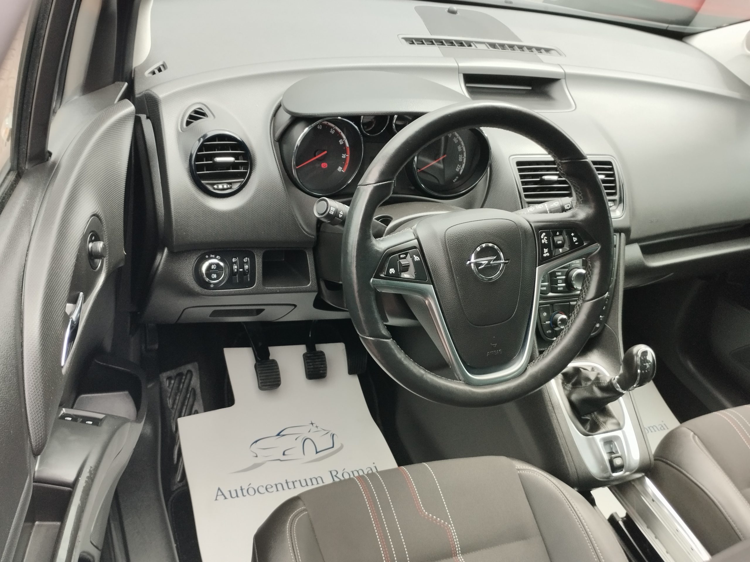 OPEL MERIVA B 1.4 T Cosmo TEMPOMAT. FÉLBŐR BELSŐ. PARKRADAR. ALUFELNI. KÖDLÁMPA