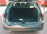 VOLKSWAGEN PASSAT IX Variant 2.0 TDI SCR Business DSG. 42.000KM! NAVIGÁCIÓ. TEMPOMAT. KAMERA