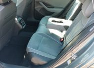 VOLKSWAGEN PASSAT IX Variant 2.0 TDI SCR Business DSG. 42.000KM! NAVIGÁCIÓ. TEMPOMAT. KAMERA