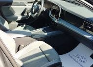 VOLKSWAGEN PASSAT IX Variant 2.0 TDI SCR Business DSG. 42.000KM! NAVIGÁCIÓ. TEMPOMAT. KAMERA