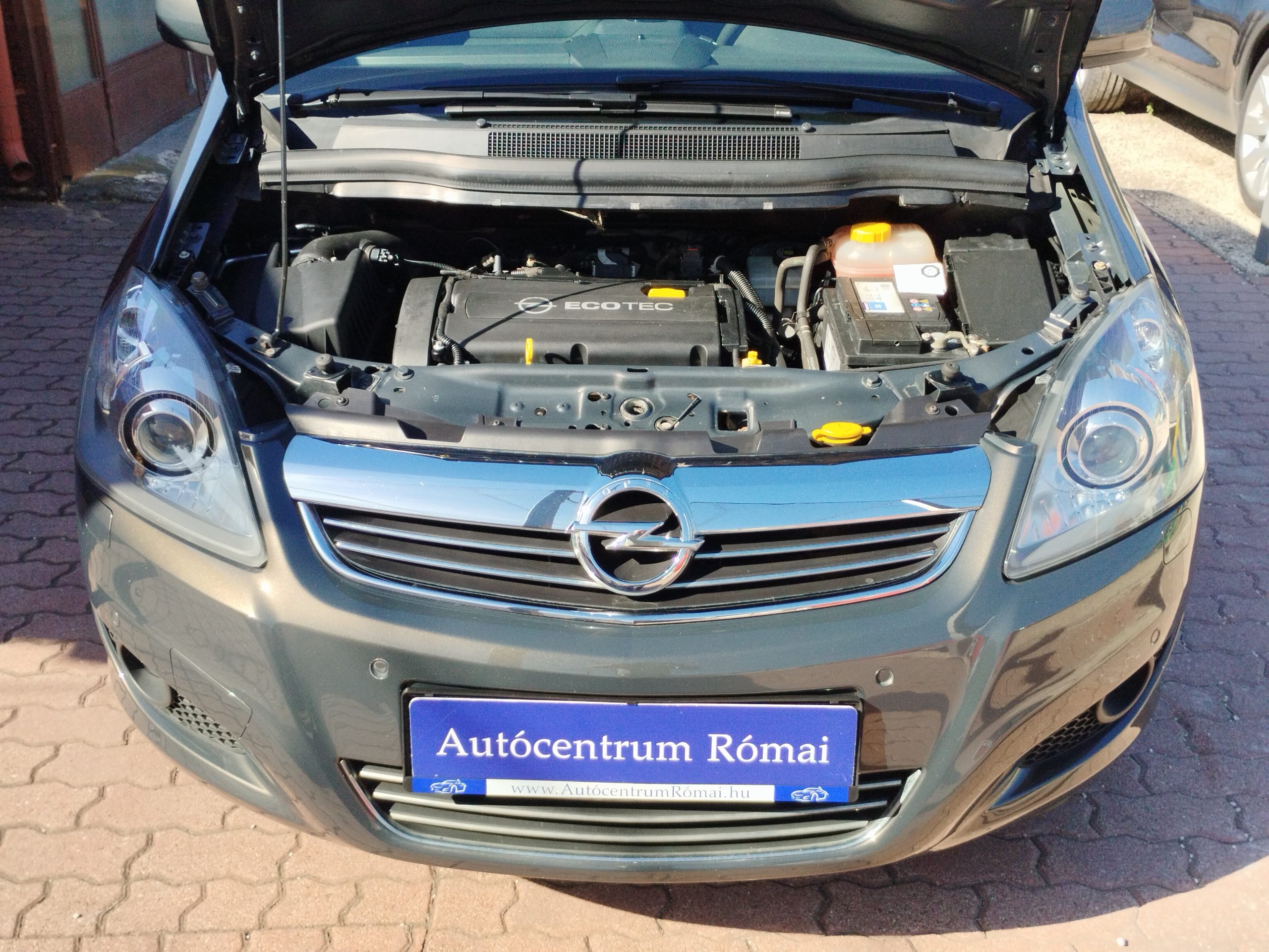 OPEL ZAFIRA B 1.8 Enjoy 129.000km! TEMPOMAT. XENON. PARKRADAR. ÜLÉSFŰTÉS. VONÓHOROG