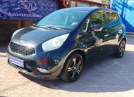 KIA VENGA 1.4 CVVT Limitált 2. Tulaj. DIGIT KLÍMA. FÉLBŐR BELSŐ. ÜLÉSFŰTÉS. PARKRADAR