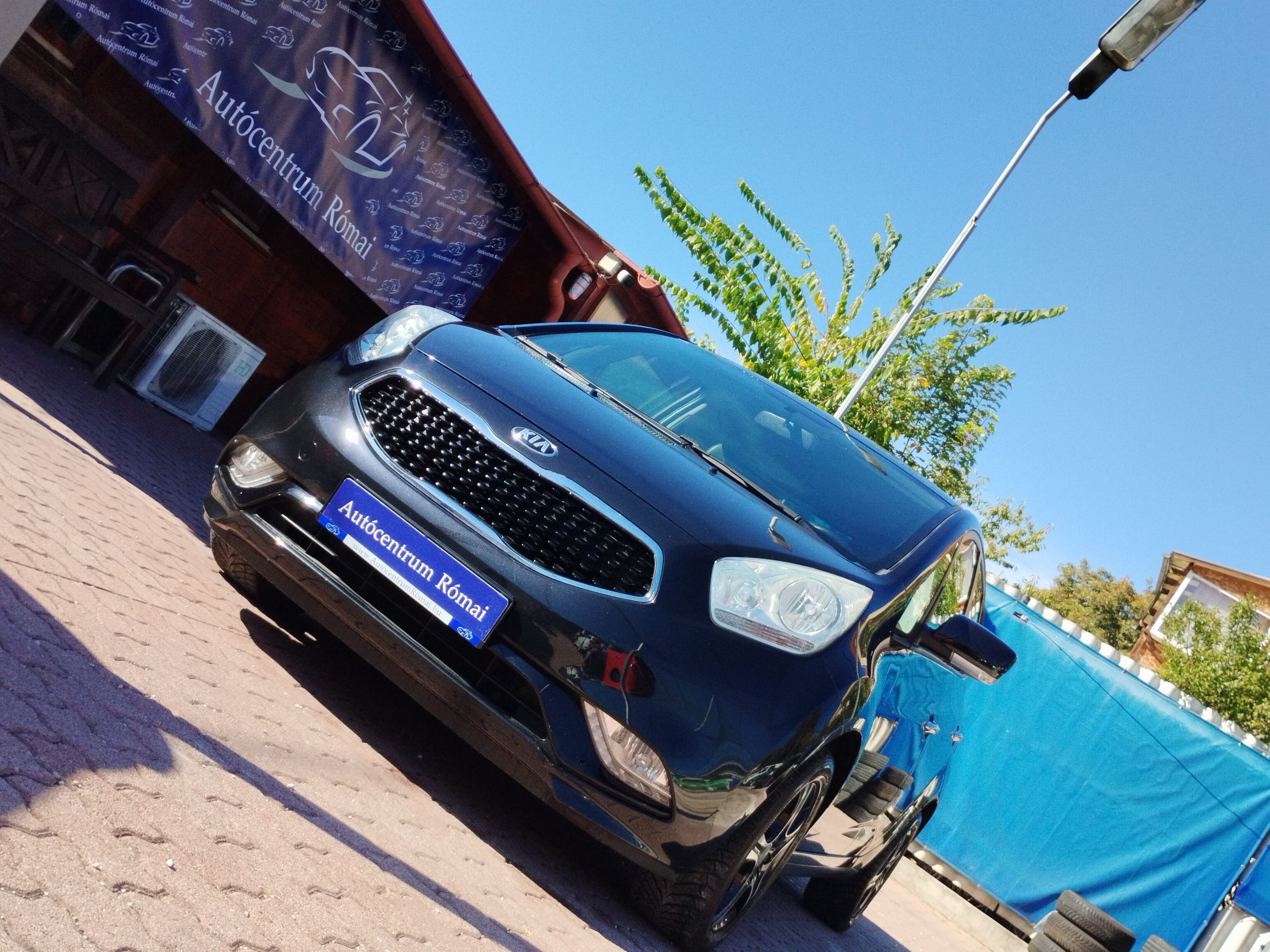 KIA VENGA 1.4 CVVT Limitált 2. Tulaj. DIGIT KLÍMA. FÉLBŐR BELSŐ. ÜLÉSFŰTÉS. PARKRADAR