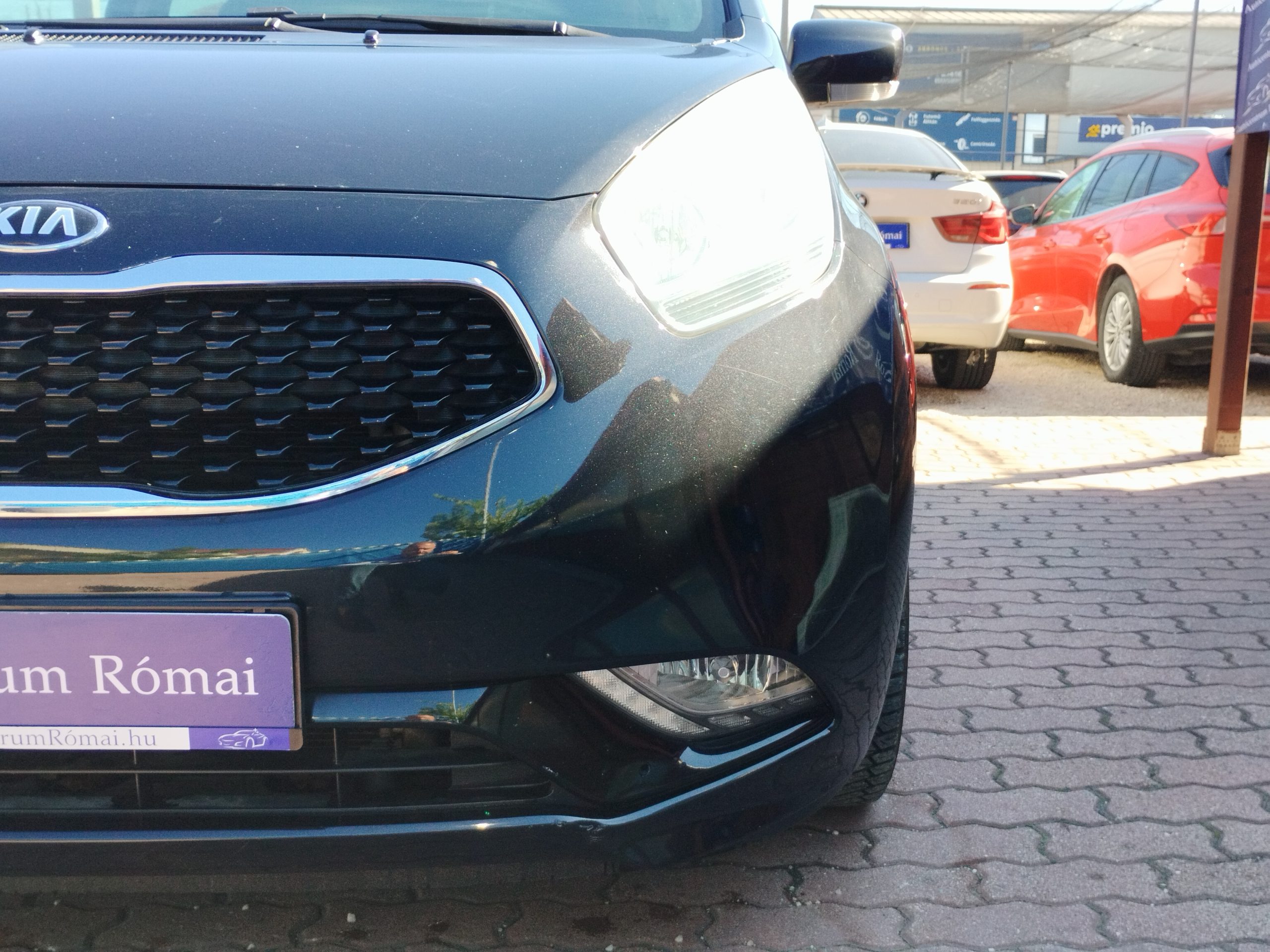 KIA VENGA 1.4 CVVT Limitált 2. Tulaj. DIGIT KLÍMA. FÉLBŐR BELSŐ. ÜLÉSFŰTÉS. PARKRADAR