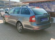 SKODA OCTAVIA Combi 1.8 TSI Ambition Style. 1. Tulaj. Szervizkönyv! TEMPOMAT. PARKRADAR. ÜLÉSFŰTÉS. ALUFELNI