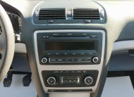 SKODA OCTAVIA Combi 1.8 TSI Ambition Style. 1. Tulaj. Szervizkönyv! TEMPOMAT. PARKRADAR. ÜLÉSFŰTÉS. ALUFELNI