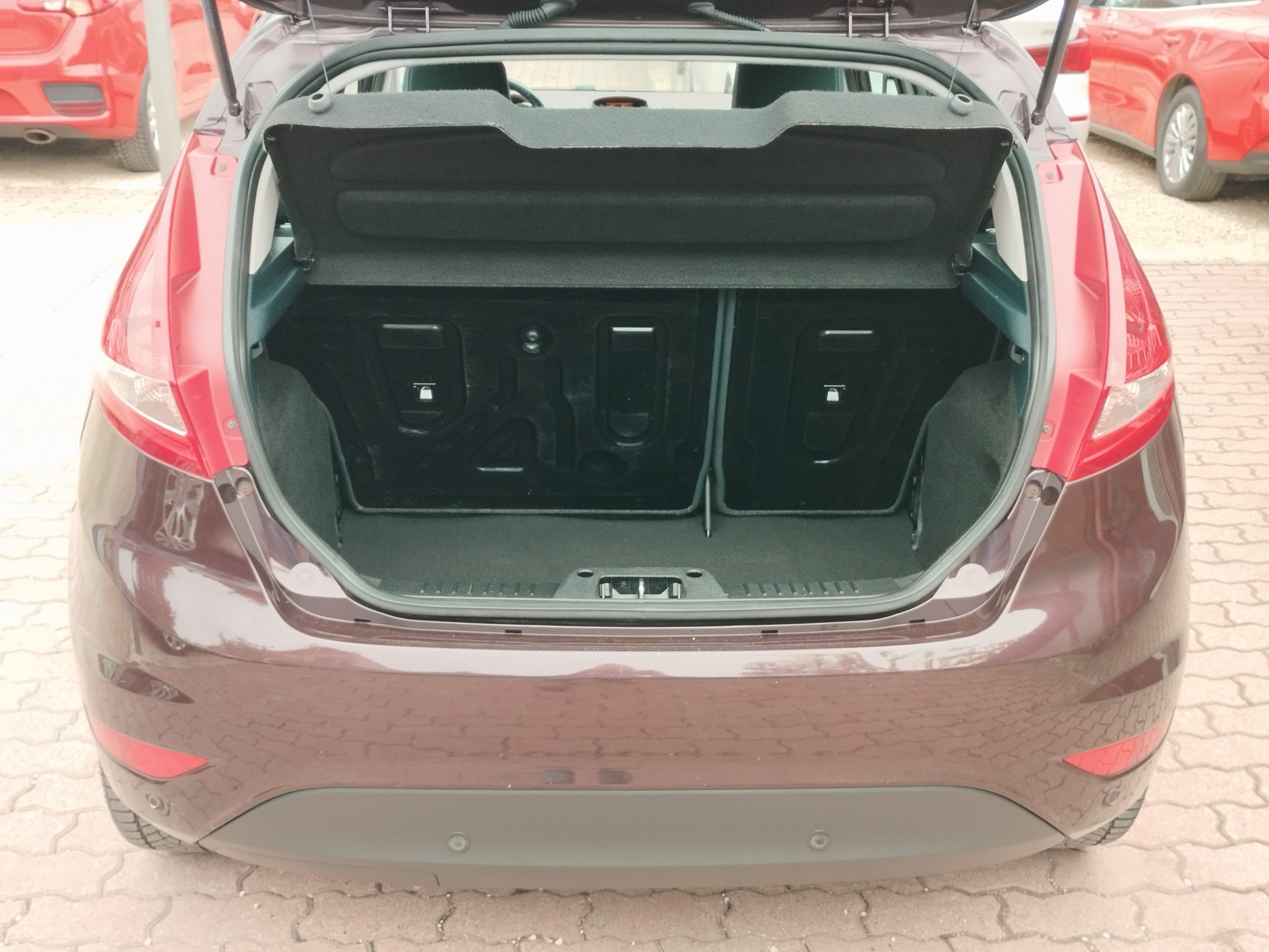 FORD FIESTA 1.25 Titanium 1. Tulaj. 106.000km! DIGIT KLÍMA. PARKRADAR. ÜLÉSFŰTÉS. ALUFELNI