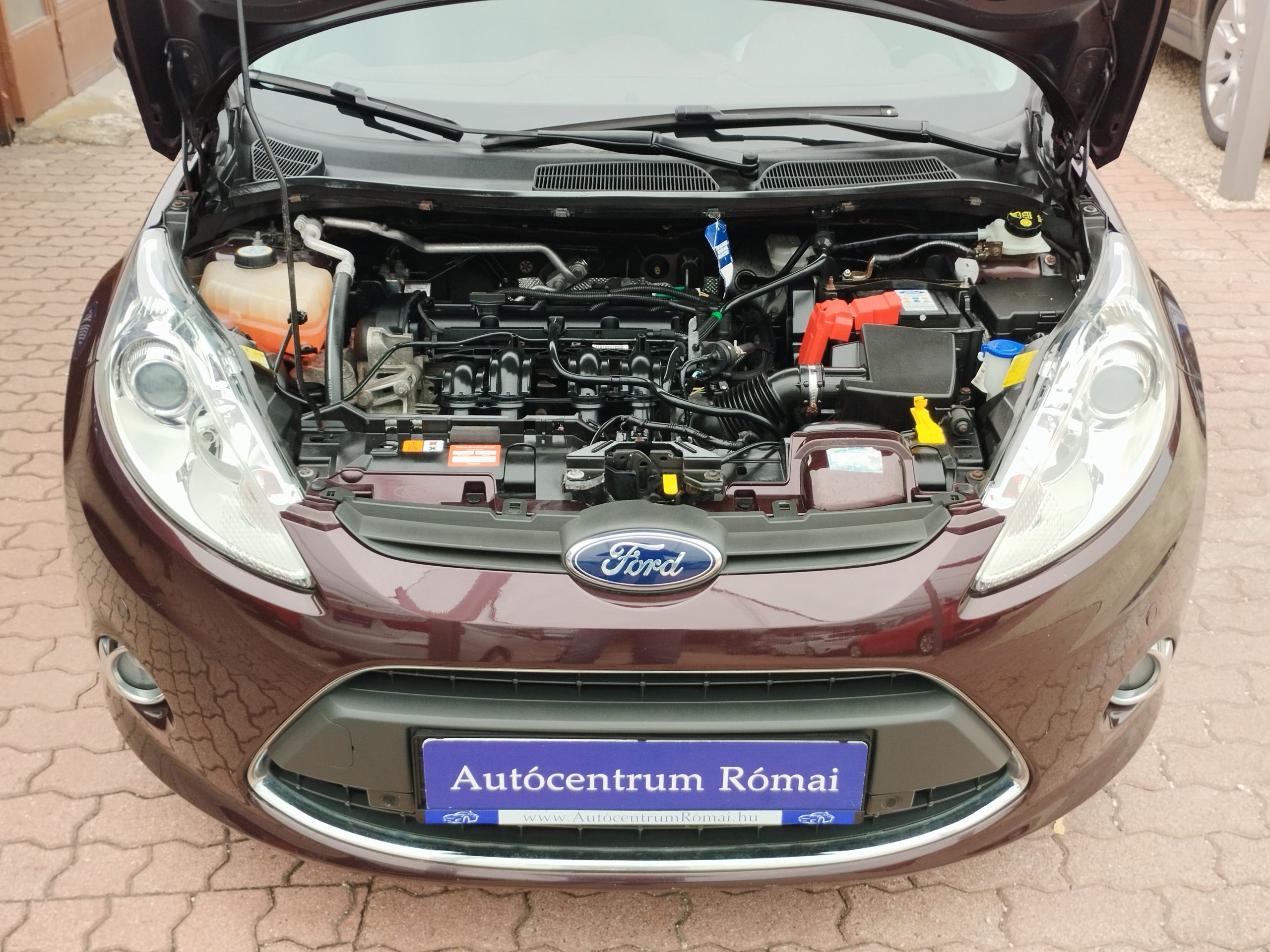 FORD FIESTA 1.25 Titanium 1. Tulaj. 106.000km! DIGIT KLÍMA. PARKRADAR. ÜLÉSFŰTÉS. ALUFELNI