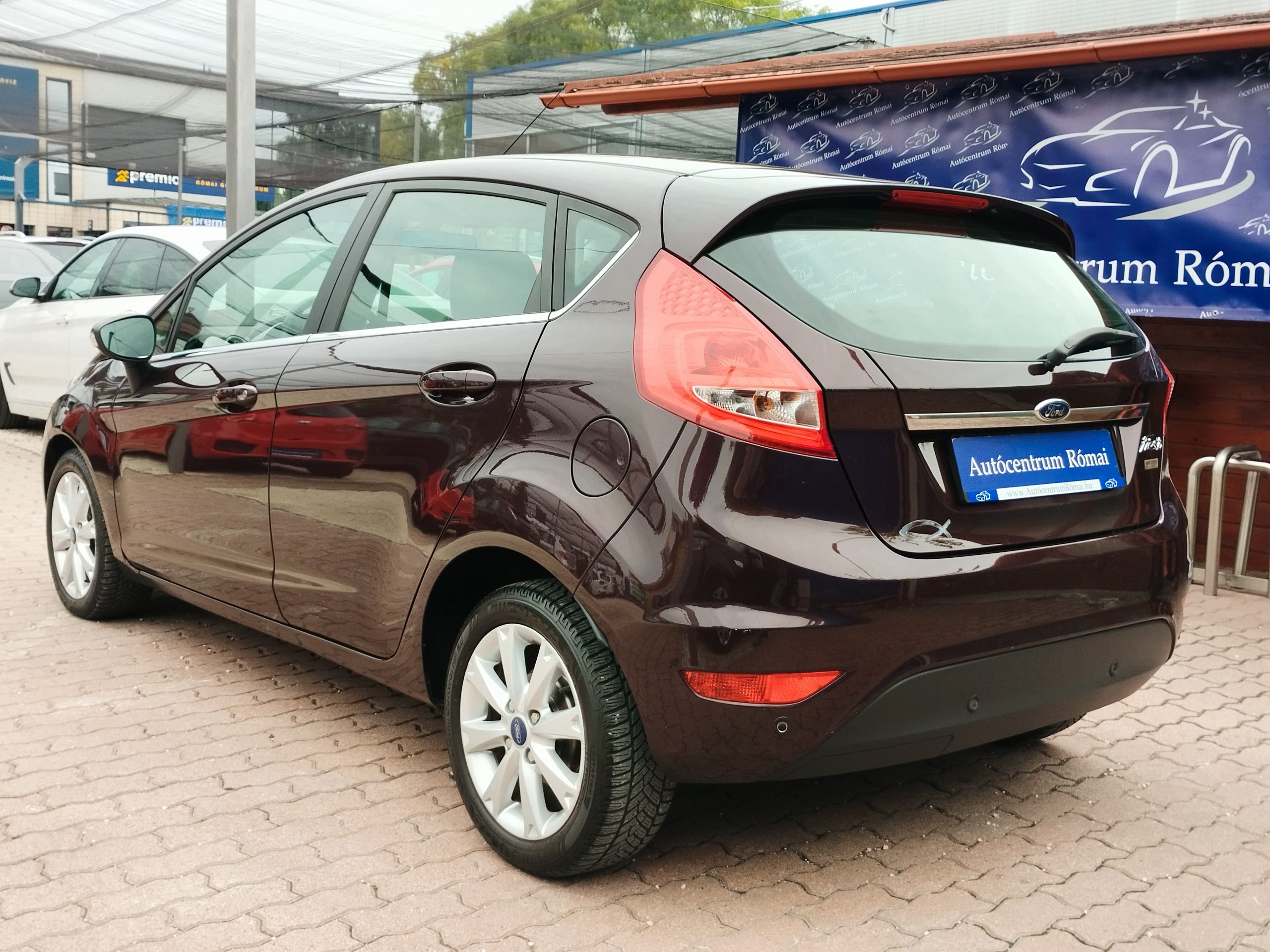 FORD FIESTA 1.25 Titanium 1. Tulaj. 106.000km! DIGIT KLÍMA. PARKRADAR. ÜLÉSFŰTÉS. ALUFELNI