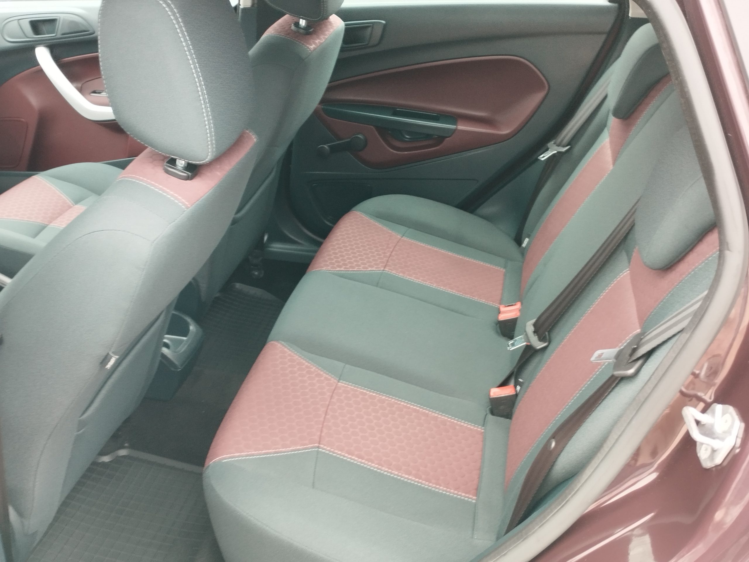 FORD FIESTA 1.25 Titanium 1. Tulaj. 106.000km! DIGIT KLÍMA. PARKRADAR. ÜLÉSFŰTÉS. ALUFELNI