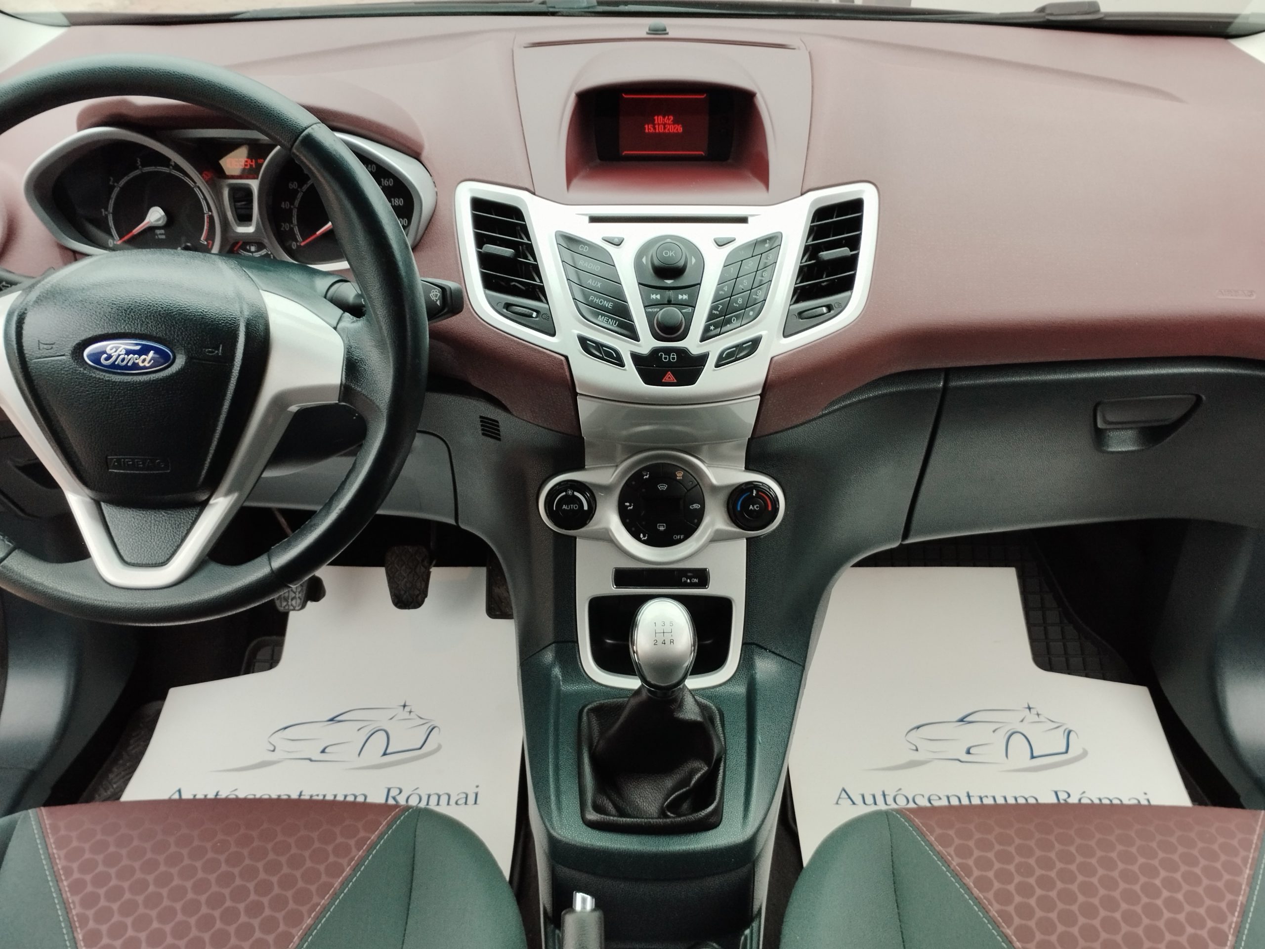 FORD FIESTA 1.25 Titanium 1. Tulaj. 106.000km! DIGIT KLÍMA. PARKRADAR. ÜLÉSFŰTÉS. ALUFELNI